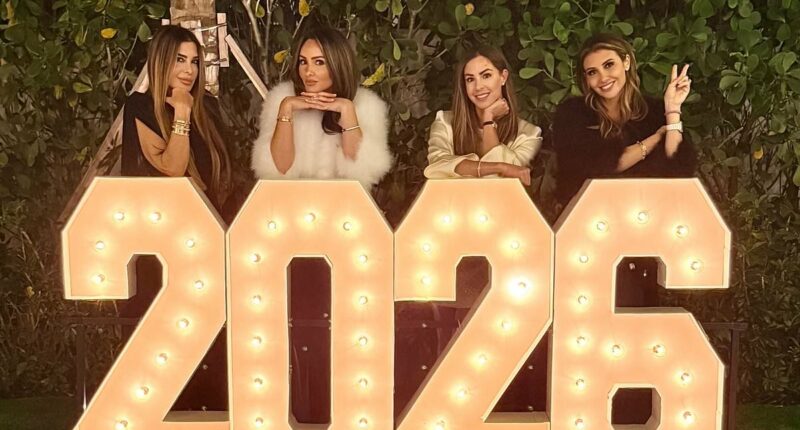 Inside the party that had Trump's aides ditching Mar-a-Lago