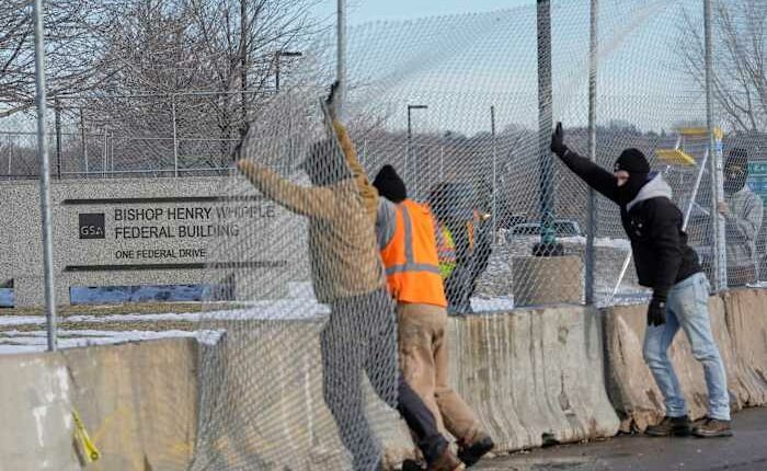 Judge is asked for emergency hearing after Congress members blocked from ICE facility in Minneapolis