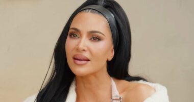 Kim Kardashian breaks silence on deleting Meghan Markle photos