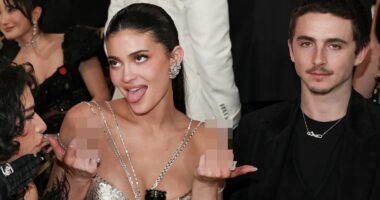 Leonardo DiCaprio dominates Golden Globes 2026 viral moments