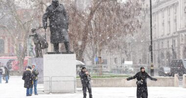 Major snowstorm to hit UK: 'Storm Goretti' approaches
