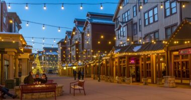 Married real estate mogul allegedly offered aide millions to leave husband, lawsuit claims