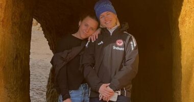 Matildas star Hayley Raso pictured getting VERY cosy with Eintracht Frankfurt teammate