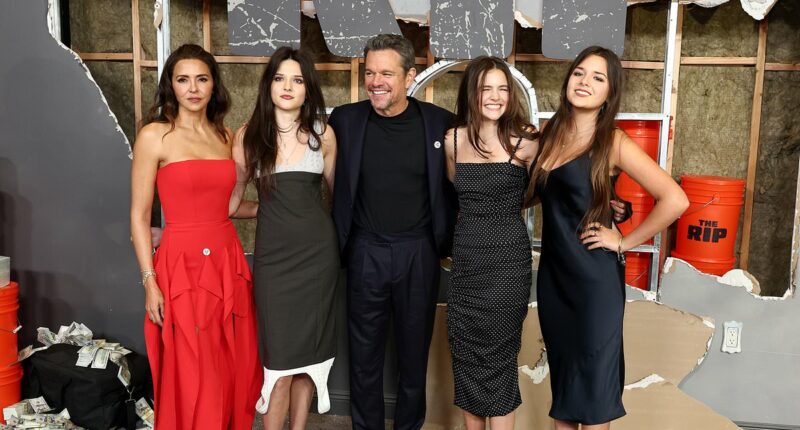 Matt Damon's daughter mocks his awkward red carpet pose at premiere