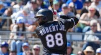 Mets acquire OF Luis Robert Jr. in trade with White Sox