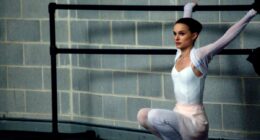 Natalie Portman reveals she 'misplaced a rib' while filming 'Black Swan'