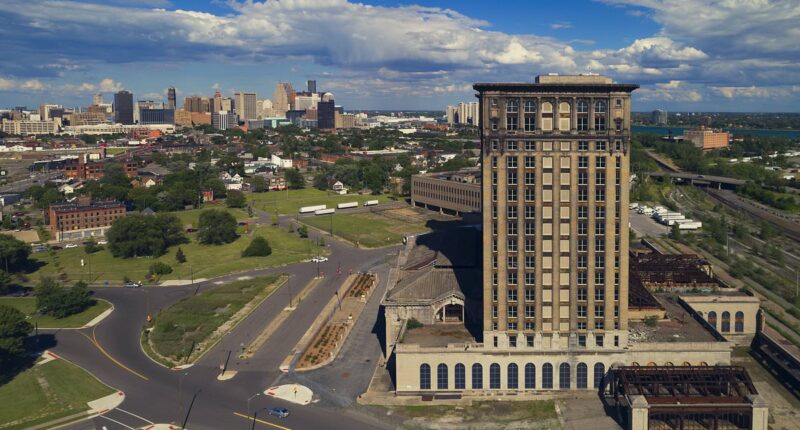 Neighborhood in rust belt city is booming thanks to empty nesters