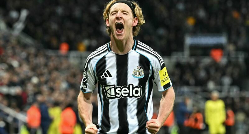 Newcastle's Anthony Gordon dilemma: Where critics say Toon star is going wrong, why Eddie Howe sticks with goal-shy winger, the Harvey Barnes argument... and why insiders insist he's one spark from firing again