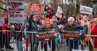 Nurses at New York City's largest hospitals prepare mass strikes