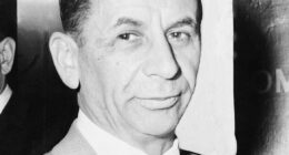 Pioneering mobster flees Cuba, a step ahead of the revolution