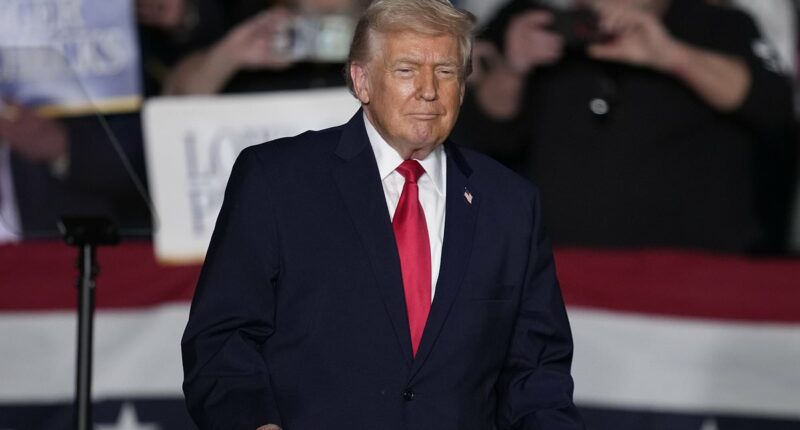 President faces growing revolt from MAGA loyalists over border guards