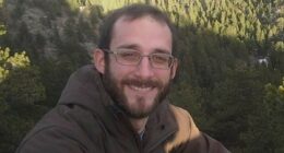 Report: Alex Pretti broke rib in encounter with feds days before he was killed