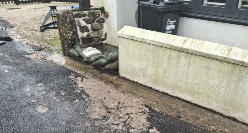 Residents 'refuse to pay water bills' after sewage floods their town