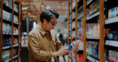 Rinse 'costs 1p per use' and dentist says it's effective mouthwash alternative