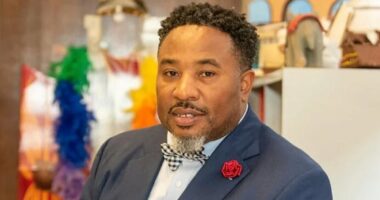 School superintendent charged $2600 chicken dinner to work credit card