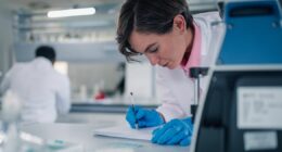 Scientists identify potential new treatment for bowel and liver cancer