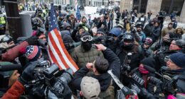 Seattle mayor promotes anti-ICE training as thousands mobilize in NYC