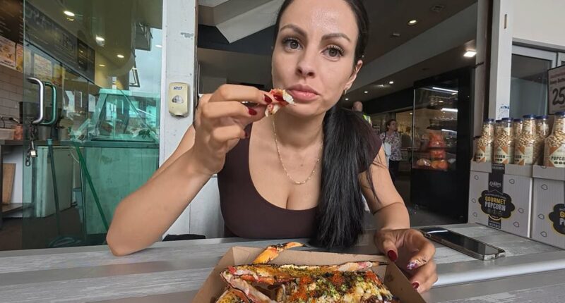 Spanian fans turn on YouTuber as his ex moves in on his territory