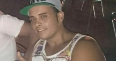 Spanish influencer dies on-air during livestreamed drug challenge