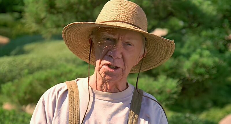 Starfleet Academy Pays Tribute To One Memorable Star Trek Guest Star