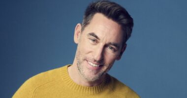 The 12 powerfoods that will help you lose weight fast: They're packed with nutrients, keep you full and work whether you're on jabs or not, says top nutritionist ROB HOBSON. It's time to look and feel amazing this year