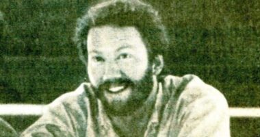 Timothy Busfield was banned by theater over molestation accusations