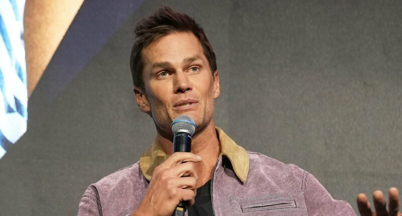 Tom Brady weighs in on whether 'stud' Travis Kelce should retire from football