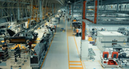 UK economy beat expectations to grow 0.3% in November