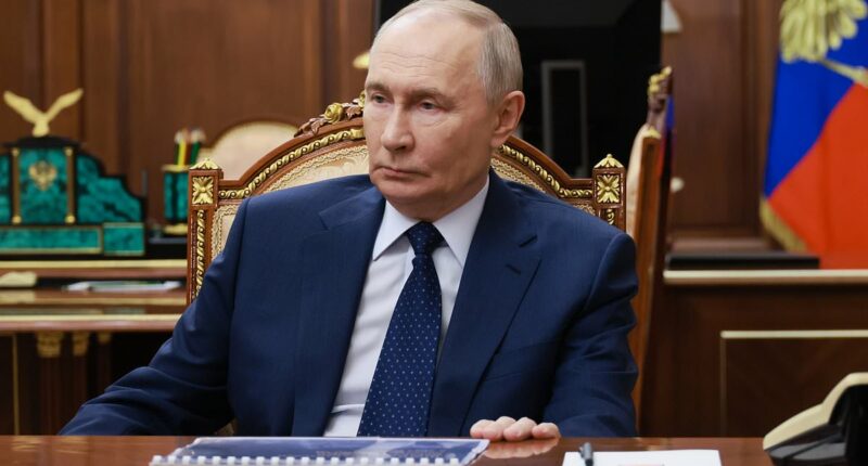 US freezes visas for 75 countries including Russia and Iran