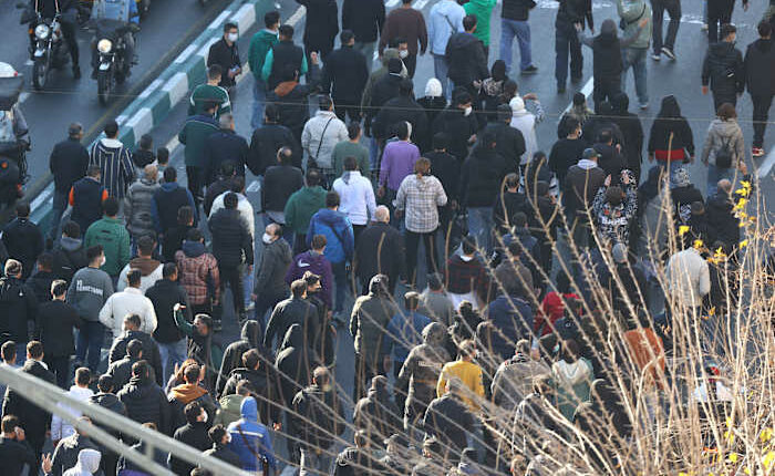 Volunteer in Iran's Revolutionary Guard reportedly killed during widening protests