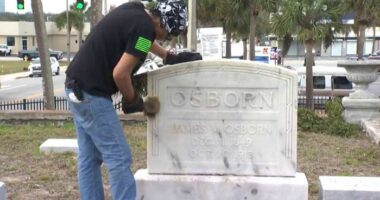 Volunteers come together to revive Daytona’s historic Pinewood Cemetery