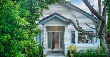 Robert and Margaret Smallridge's home sold for $1,925,000 at an auction in November 2021