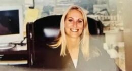 Woman died on flight after falling asleep on mother's shoulder