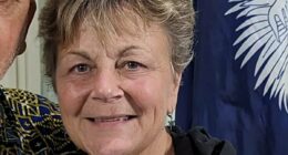 Woman slips to the Daily Mail after thinking cops were ICE agents