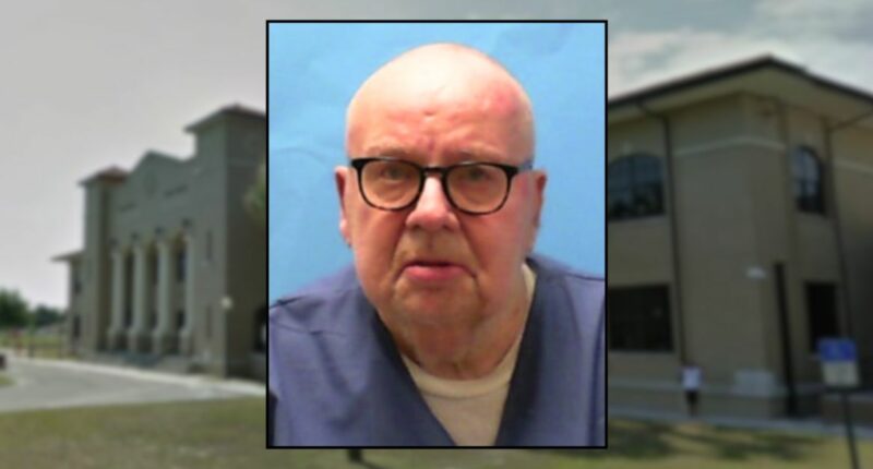 'You've ruined my life, and now I'm going to end yours': Man stabbed wife days after she filed for divorce