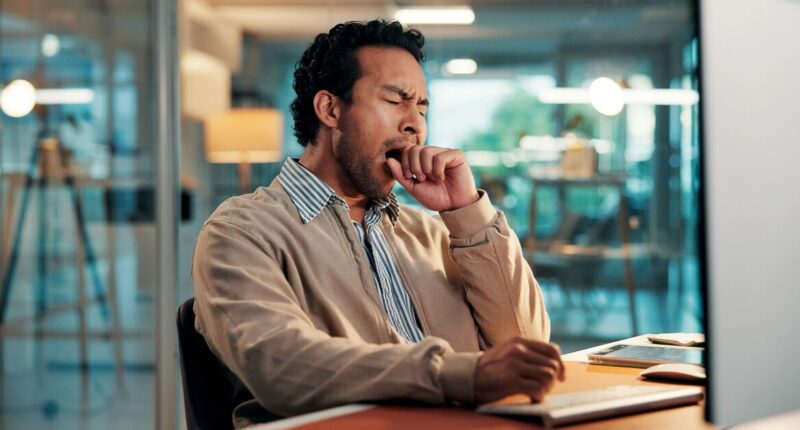 'Daytime tiredness' could be caused by breaking expert's '2pm rule'