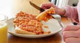 'Lower cholesterol' and 'protect the heart' with beans on toast - but there's a catch
