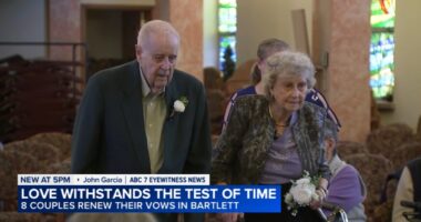 8 couples renew their vows at Hearthwood Senior Living community in Bartlett ahead of Valentine's Day 2026: 'We'd do it again'