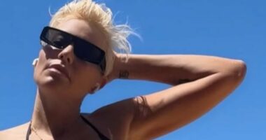 ANTM alum Lisa D'Amato rips Tyra Banks over   'money grab' Netflix doc