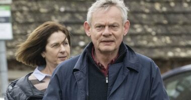 Actor Martin Clunes loses travellers' site battle with neighbours