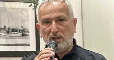 Aussie doctor breaks silence on effort to bring ISIS brides from Syria