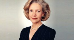 Author and philanthropist Anna Murdoch-Mann dies at 81