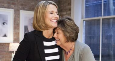 Authorities 'aware' of reports of possible ransom note in Nancy Guthrie disappearance