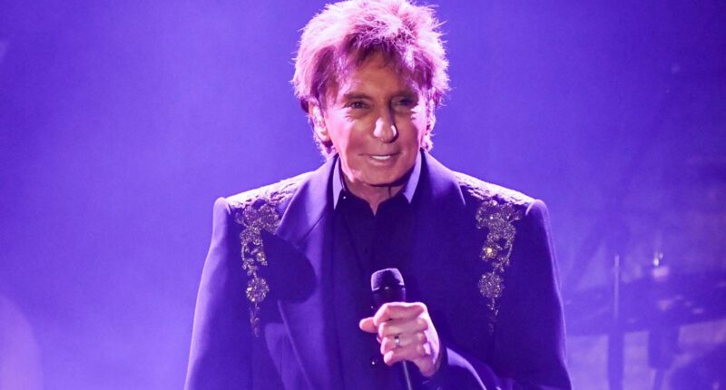 Barry Manilow postpones more shows, says his lungs 'aren't ready yet'