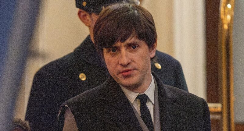 Beatlemania hits London as stars recreate New York street scene