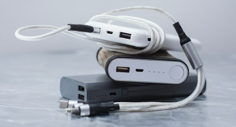 California woman hospitalized with chemical burns after portable charger explodes while sleeping