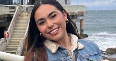 Chick-fil-A worker gets $25,000 scholarship to UC Berkeley from CEO