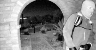 Chilling images of man on doorstep of US TV anchor's missing mum