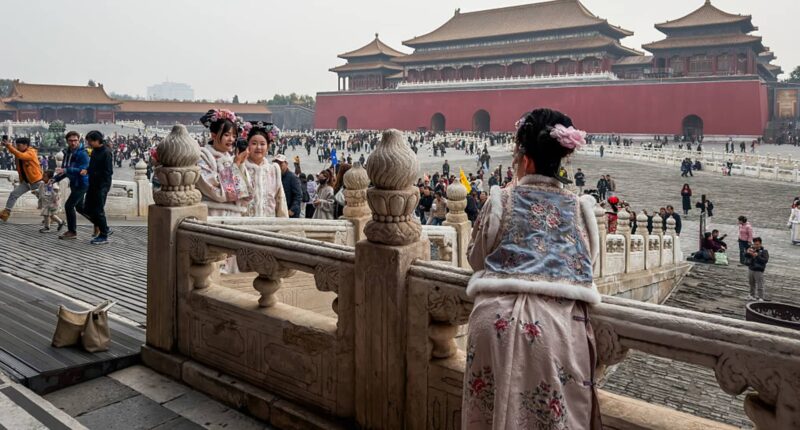 China’s new plan to get consumers spending again