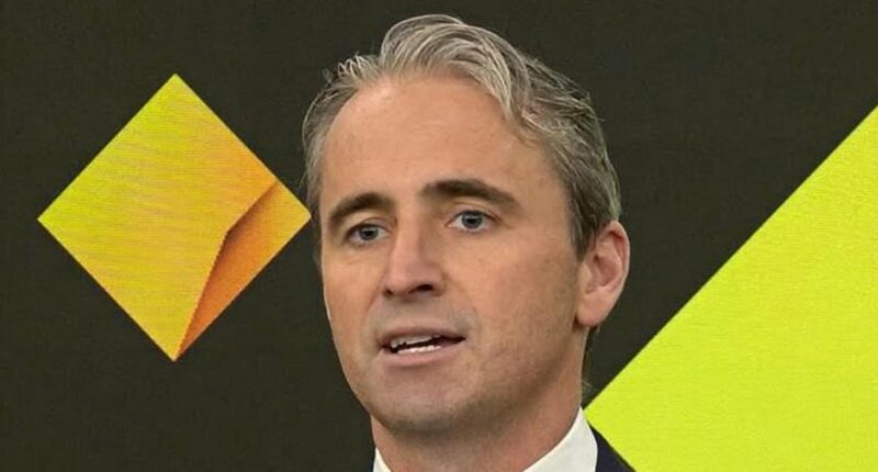 Commonwealth Bank urgently calls in the police